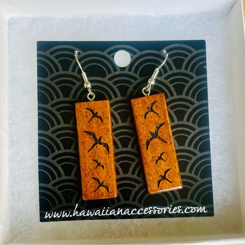 Hawaiian Koa Short Narrow Rectangle Earrings